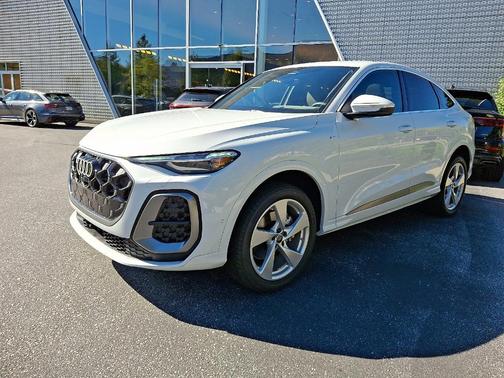 2025 Audi Q5 2.0T Premium