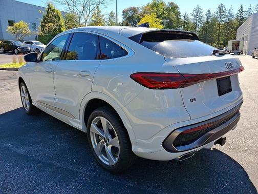 2025 Audi Q5 2.0T Premium