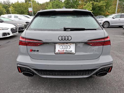 2025 Audi RS 6 Avant 4.0T quattro performance