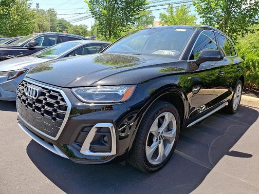 2025 Audi Q5 45 S line quattro Premium