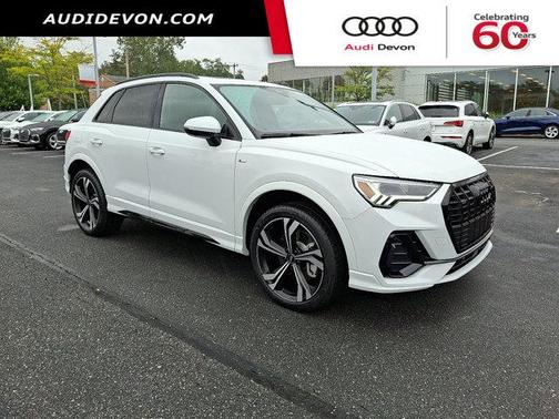 2024 Audi Q3 45 S line Premium