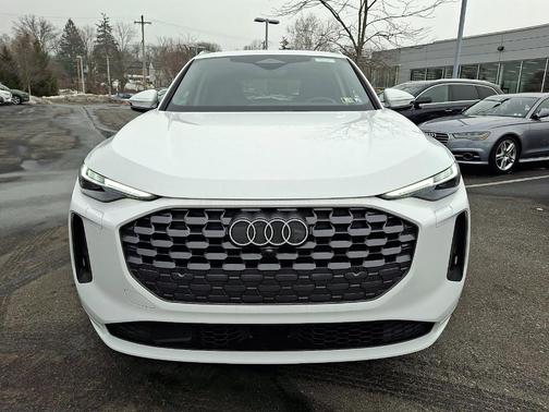 2025 Audi Q5 2.0T quattro Premium