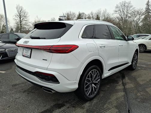 2025 Audi Q5 2.0T quattro Premium