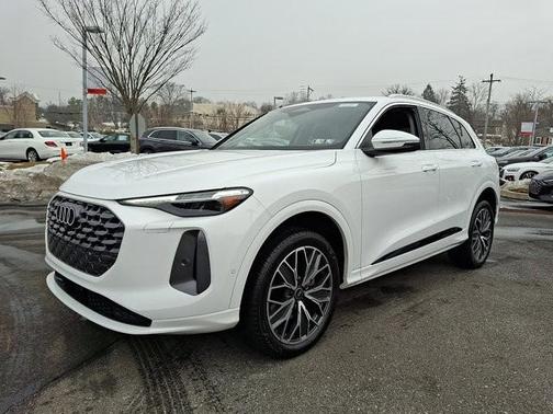 2025 Audi Q5 2.0T quattro Premium