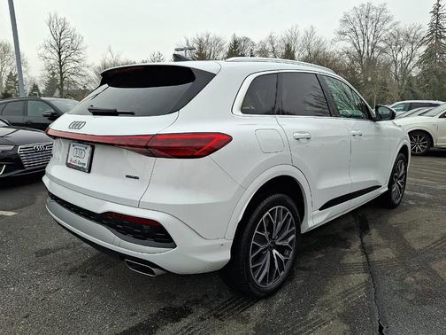 2025 Audi Q5 2.0T quattro Premium