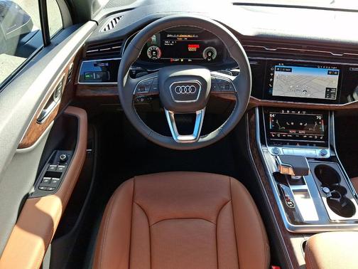 2026 Audi Q7 PLUS