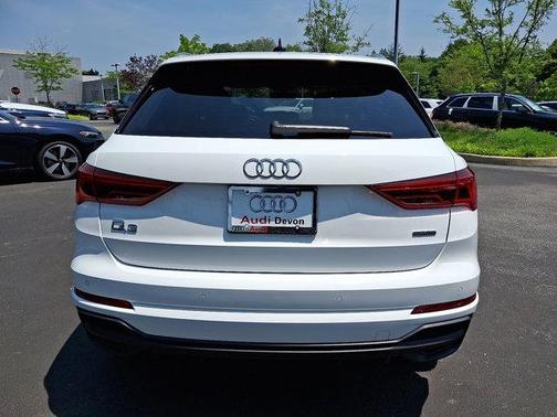 2024 Audi Q3 45 S line Premium