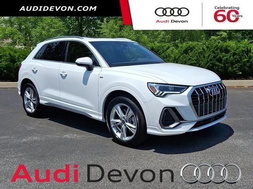2024 Audi Q3 45 S line Premium