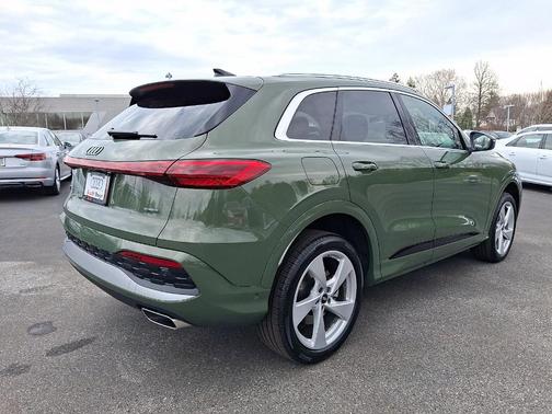 2025 Audi Q5 2.0T quattro Premium