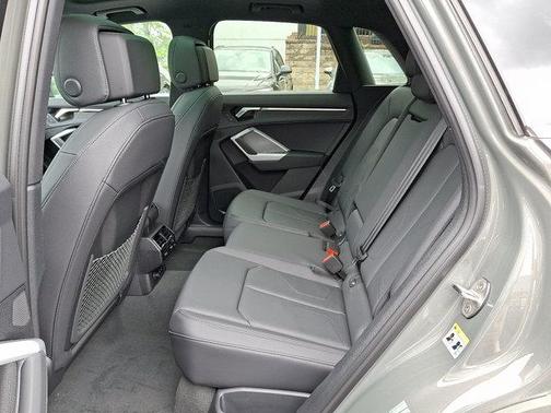 2025 Audi Q3 45 S line Premium