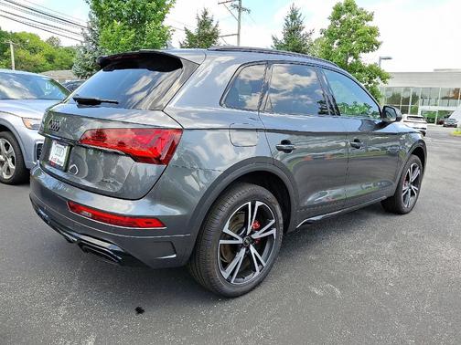 2025 Audi Q5 45 S line quattro Premium