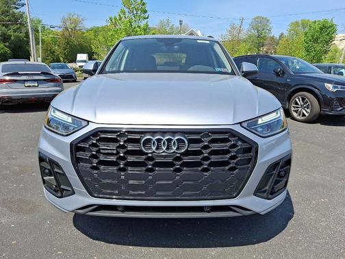 2022 Audi Q5 45 S line Premium Plus