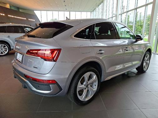 2025 Audi Q5 45 S line quattro Premium