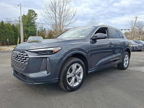 2025 Audi Q5 2.0T quattro Premium