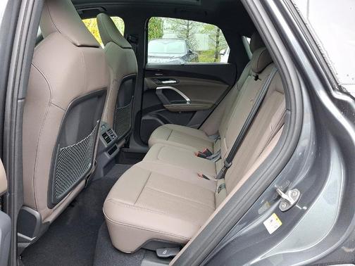 2025 Audi Q5 2.0T Premium