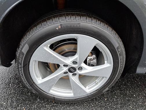 2025 Audi Q5 2.0T Premium