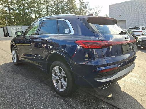 2025 Audi Q5 2.0T quattro Premium