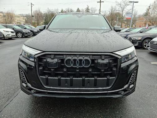 2025 Audi Q7 55 Premium Plus