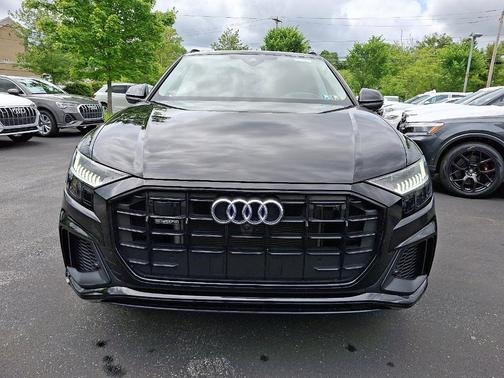 2023 Audi Q8 55 Prestige