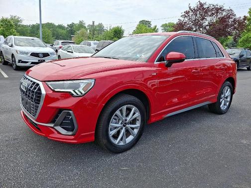 2023 Audi Q3 45 S line Premium Plus