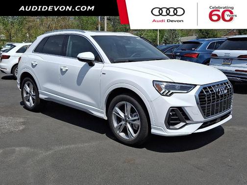 2024 Audi Q3 45 S line Premium