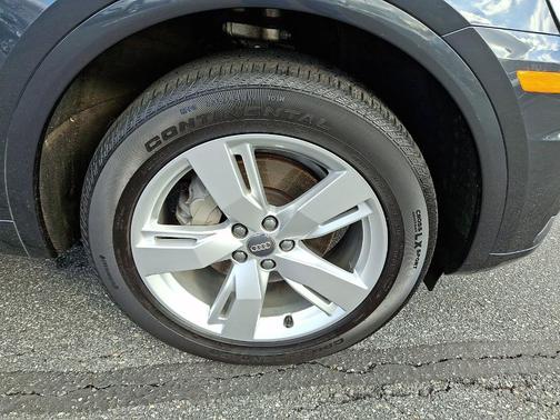 2018 Audi Q5 2.0T Tech Premium