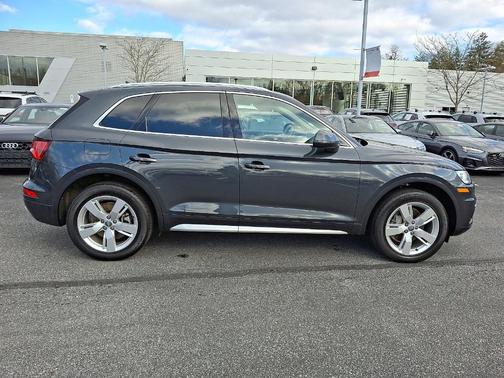 2018 Audi Q5 2.0T Tech Premium
