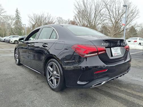 2022 Mercedes-Benz A-Class A 220 4MATIC