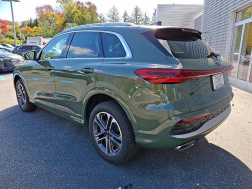 2025 Audi Q5 2.0T quattro Premium