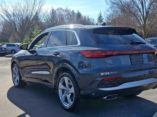 2025 Audi Q5 2.0T quattro Premium