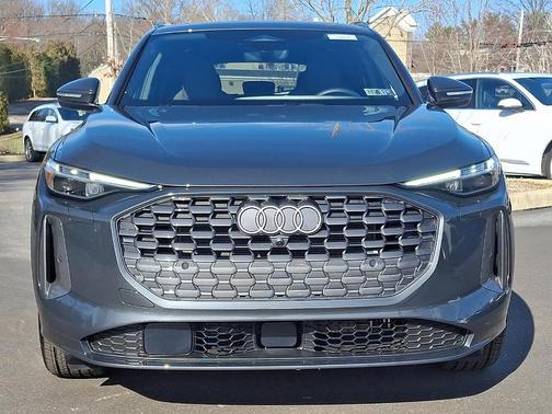 2025 Audi Q5 2.0T quattro Premium