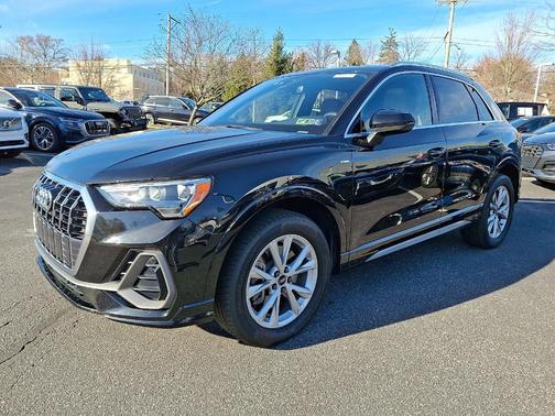 2021 Audi Q3 45 S line Premium