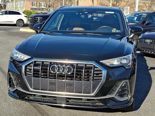 2021 Audi Q3 45 S line Premium