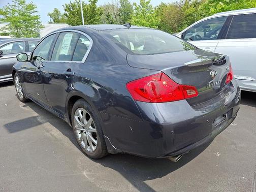2013 INFINITI G37x Base