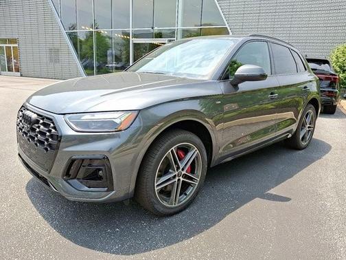 2025 Audi Q5 55 S line quattro Premium