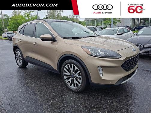 2020 Ford Escape Titanium