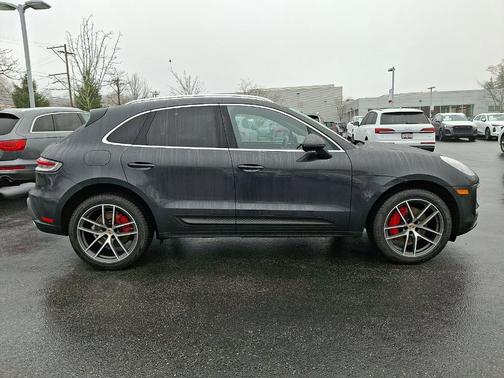 2023 Porsche Macan S