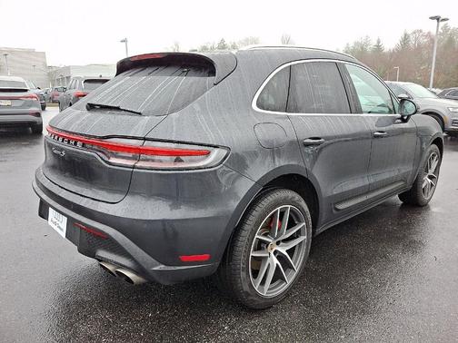 2023 Porsche Macan S