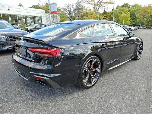 2023 Audi RS 5 2.9T
