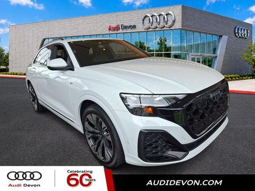 Glacier White Metallic 2026 Audi Q8 Premium Plus