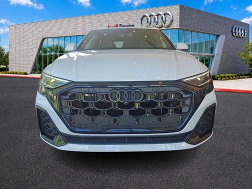 Glacier White Metallic 2026 Audi Q8 Premium Plus