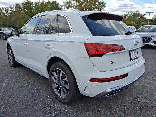 2024 Audi Q5 45 S line quattro Premium