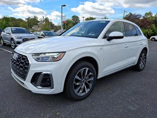 2024 Audi Q5 45 S line quattro Premium