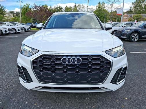 2024 Audi Q5 45 S line quattro Premium