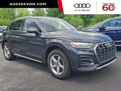 Manhattan Gray Metallic 2021 Audi Q5 45 Premium