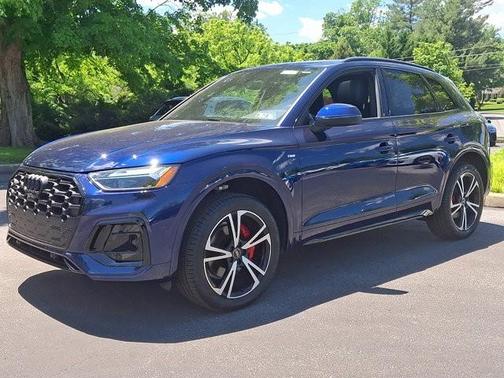 Navarra Blue Metallic 2025 Audi Q5 45 S line quattro Premium
