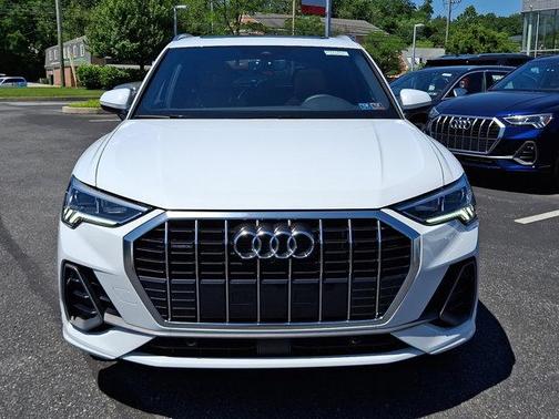 2025 Audi Q3 45 S line Premium