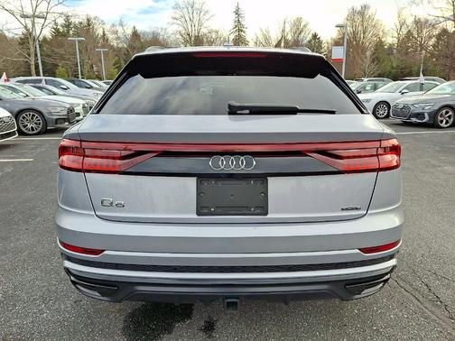 2020 Audi Q8 55 Premium Plus