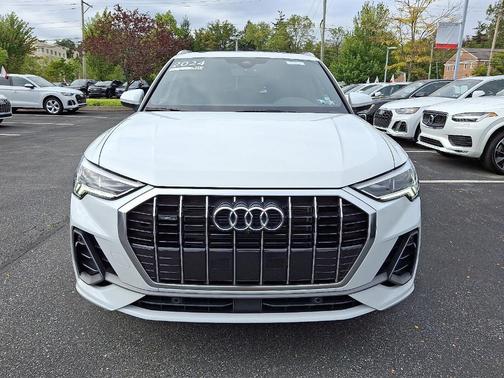 2024 Audi Q3 45 S line Premium