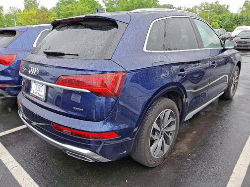 2022 Audi Q5 45 S line quattro Premium